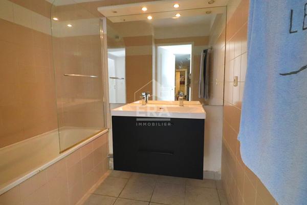 Appartement à vendre Marseille 13010 4 pièces  92m2 lumineux sans travaux  terrasse parkings  rangements