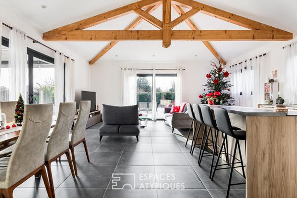Maison contemporaine à Tournefeuille avec piscine et garage