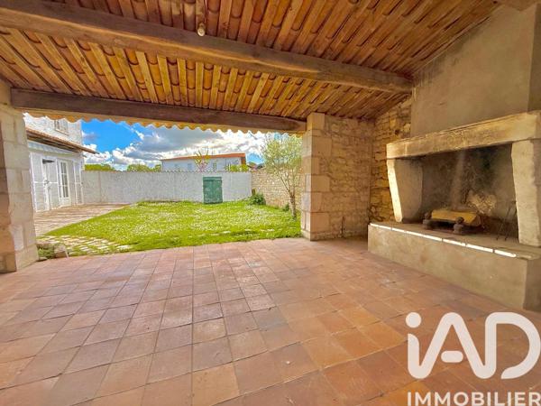 Maison à vendre 9 pièces 254 m² Saujon
