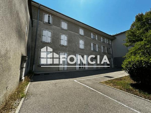 Location Studio 27.3 m² - 14 AVENUE D'URIAGE Gieres 38610