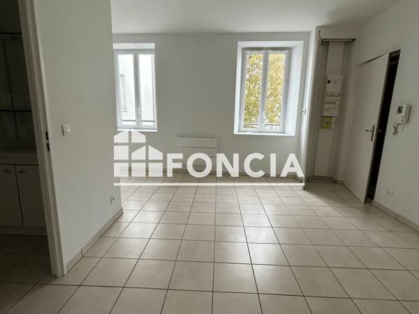 Location Studio 27.3 m² - 14 AVENUE D'URIAGE Gieres 38610