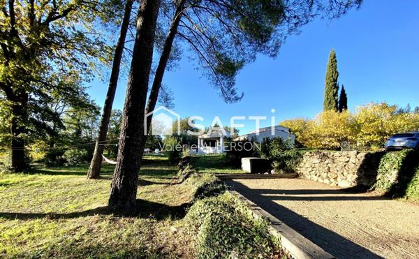 BELLE PROPRIÉTÉ PROVENÇALE AVEC PISCINE ET VERGER  AU CALME