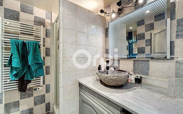 Appartement à vendre    4 pièces • 80 m2 Les Arcs