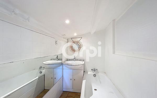 Appartement à vendre    4 pièces • 80 m2 Les Arcs