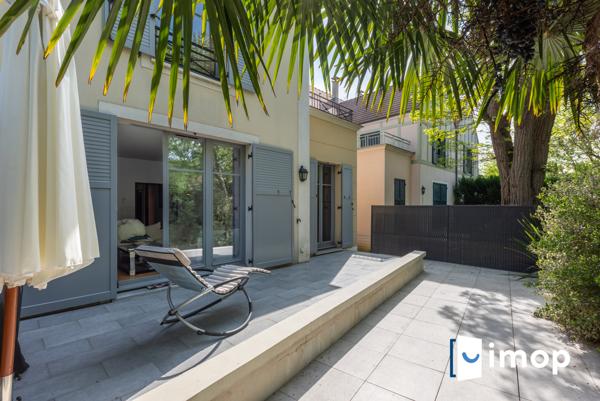 POLANGIS-Maison contemporaine familiale et jardin