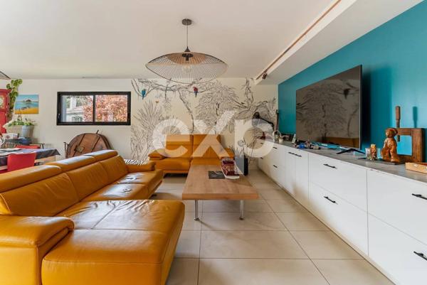 Maison type arcachonnaise de 160 m² avec T2 indépendant, jacuzzi et triple garage