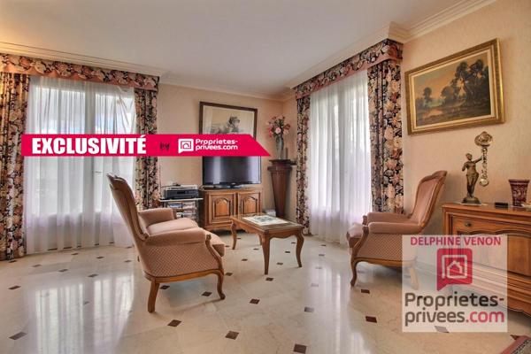 Exclusivité - Maison de plain-pied dans un  quartier résidentiel prisé proche Loire avec 3 chambres + bureau à Chateauneuf Sur Loire
