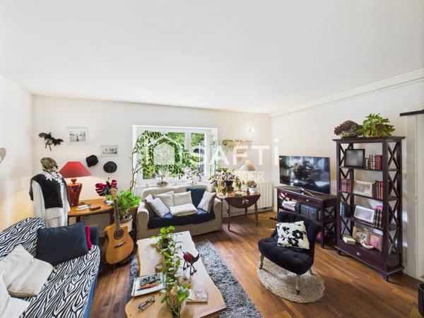 À LAVONCOURT – MAISON DE CHARME AVEC DÉPENDANCES ET GRAND TERRAIN