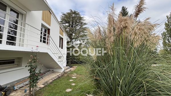 Villa d'architecte spacieuse à vendre à Saint Alban de Roche