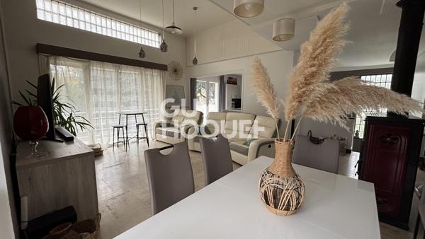 Villa d'architecte spacieuse à vendre à Saint Alban de Roche