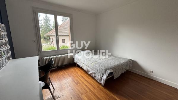 Villa d'architecte spacieuse à vendre à Saint Alban de Roche