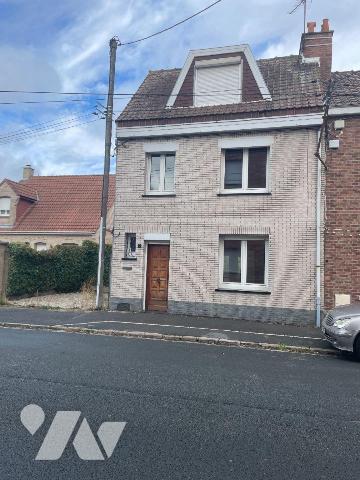 EN EXCLUSIVITE A VENDRE à BAILLEUL dans le NORD (59) : MAISON SEMI INDIVIDUELLE AVEC STATIONNEM...