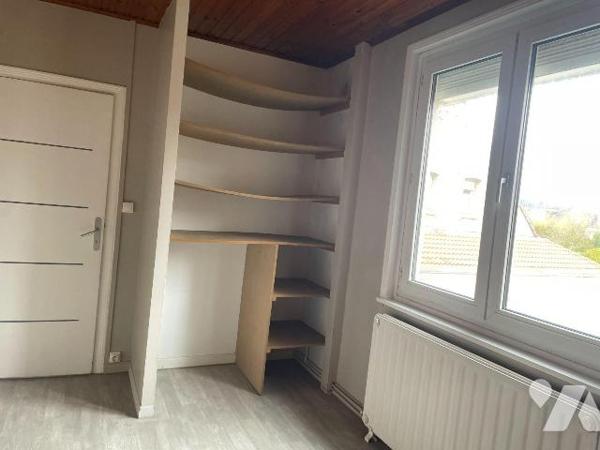 EN EXCLUSIVITE A VENDRE à BAILLEUL dans le NORD (59) : MAISON SEMI INDIVIDUELLE AVEC STATIONNEM...
