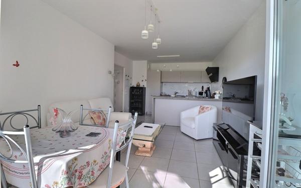 Appartement à vendre    3 pièces • 56,96 m2 Plan-de-Cuques