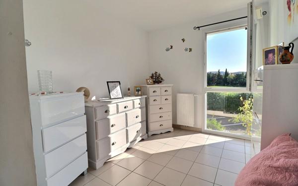 Appartement à vendre    3 pièces • 56,96 m2 Plan-de-Cuques