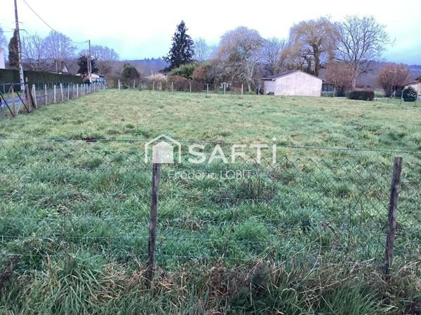 terrain constructible à Neuvic entièrement clôturé