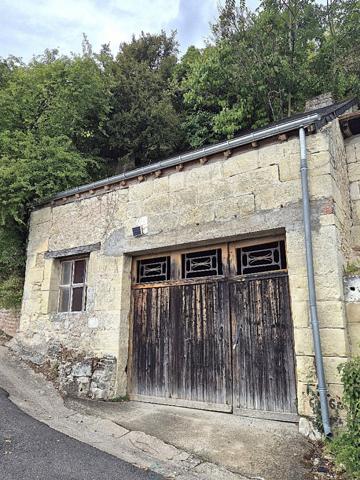 Maison 3 chambres, cave, garage - belle vue sur la vallée de la Loire