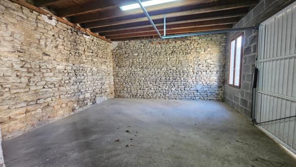 Ferme à rénover, énorme potentiel