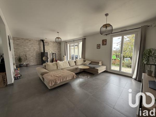 Maison à vendre 7 pièces 170 m² Vert-Saint-Denis