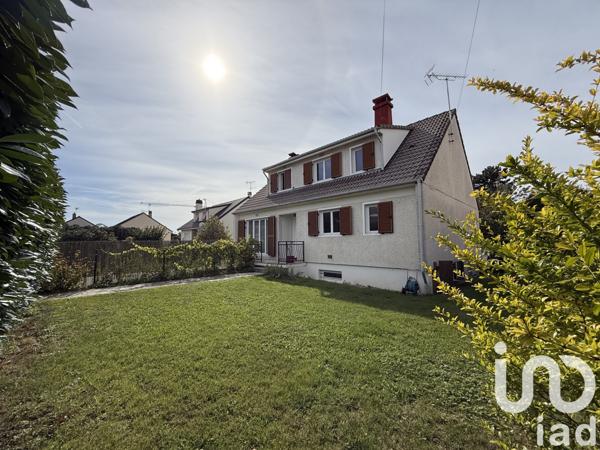 Maison à vendre 7 pièces 170 m² Vert-Saint-Denis