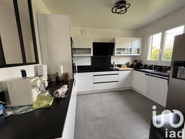 Maison à vendre 7 pièces 170 m² Vert-Saint-Denis