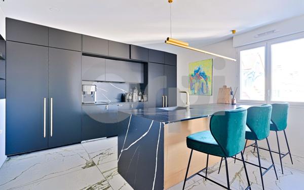 Appartement à vendre    4 pièces • 103,19 m2 Le Plessis-Robinson