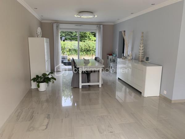 Maison traditionnelle de 159,72 m²