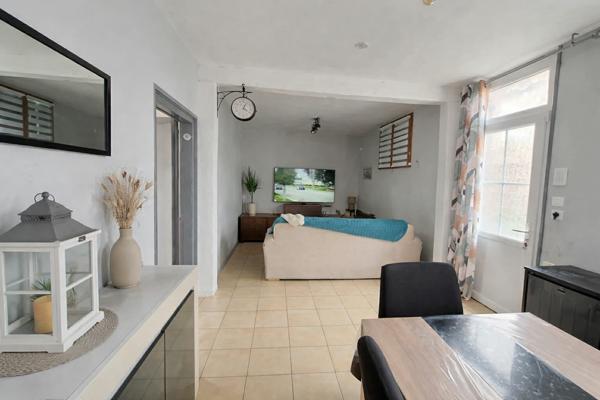 NOUVEAU!!! Maison Rue habitable de plain-pied avec garage