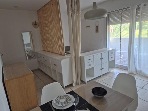 Studio
                                                                                                                                                                                                                                                                                                                        1 pièce(s)                                                                                                                                                                                                                                                                                                                              31.28  m²