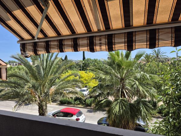 Studio
                                                                                                                                                                                                                                                                                                                        1 pièce(s)                                                                                                                                                                                                                                                                                                                              31.28  m²