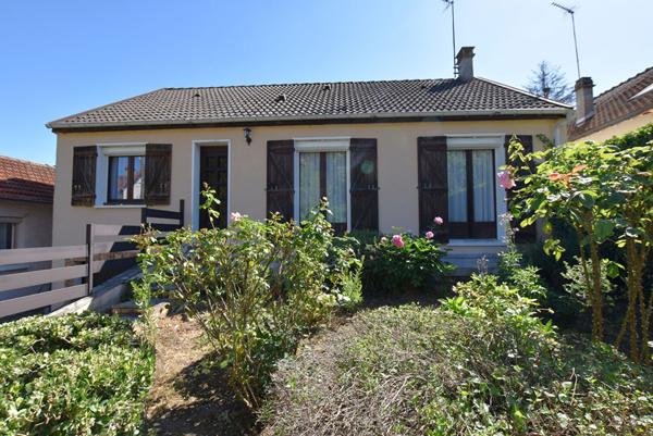 Maison de plain-pied à vendre à Quincy-sous-Sénart - Référence 8946