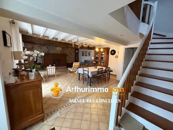 Vente Propriété 6 pièces 140 m2 à Martigné-Ferchaud