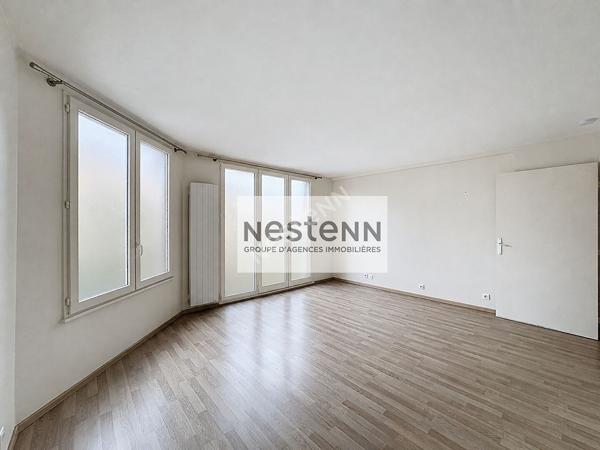 Appartement hyper centre d'Ermont 2 pièces 48.34 m2 - 1 chambre - parking sous-sol - ascenseur