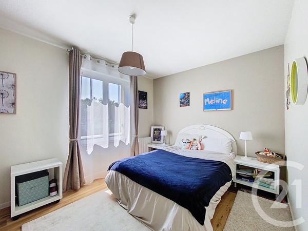 Appartement F5 à vendre  5 pièces - 121,56 m2 SENLIS - 60