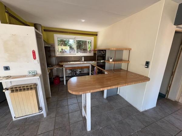 Maison à rénover plus atelier