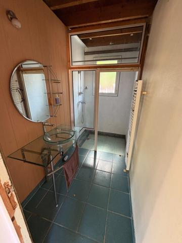 Maison à rénover plus atelier