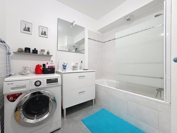 Appartement 3 pièces - 61 m² Exclusivité efficity