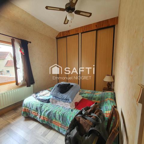Maison de 98 m², 3 ch, espace de vie spacieux avec garage pour camping car