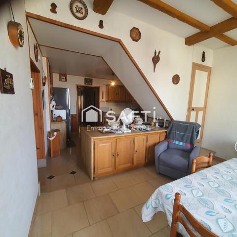 Maison de 98 m², 3 ch, espace de vie spacieux avec garage pour camping car