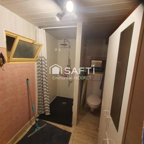 Maison de 98 m², 3 ch, espace de vie spacieux avec garage pour camping car