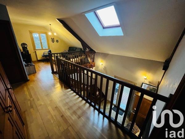 Maison 6 pièces de 120 m² à Oyonnax (01100)