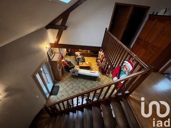 Maison 6 pièces de 120 m² à Oyonnax (01100)