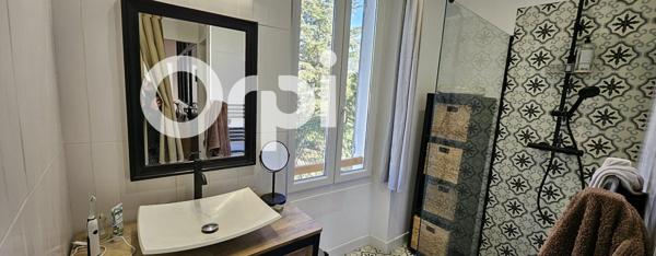 Appartement à vendre    3 pièces • 57 m2 Roquevaire