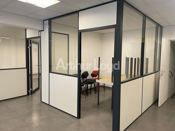Bureaux à louer à Maubeuge emplacement privilégié parking inclus