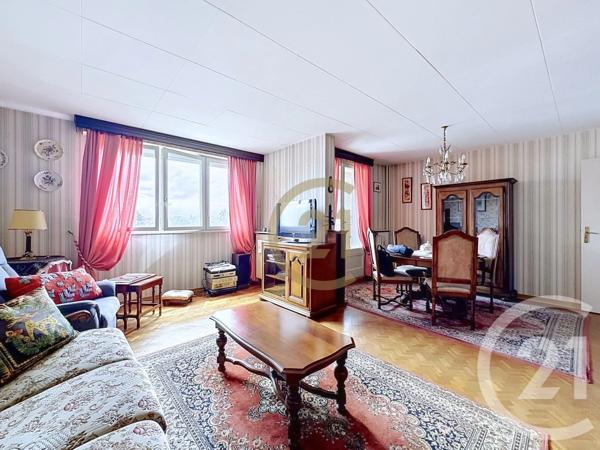 Appartement T1 à vendre  2 pièces - 100,90 m 2   BELFORT  - 90