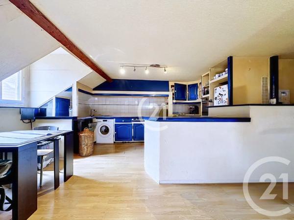 Appartement T1 à vendre  2 pièces - 100,90 m 2   BELFORT  - 90