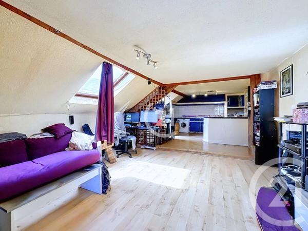 Appartement T1 à vendre  2 pièces - 100,90 m 2   BELFORT  - 90