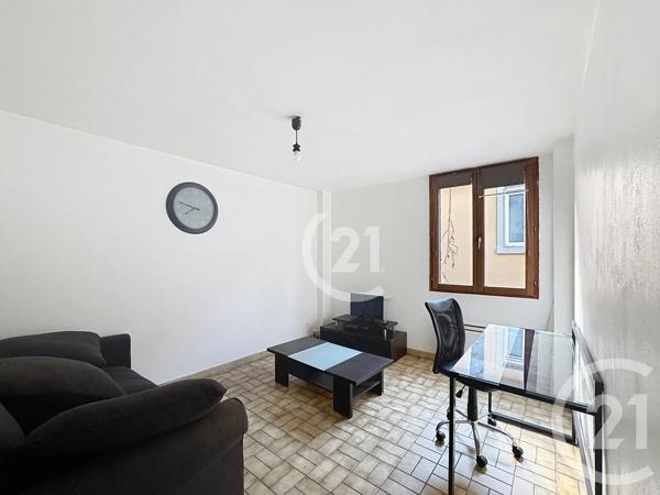 Appartement T1 à vendre  2 pièces - 100,90 m 2   BELFORT  - 90