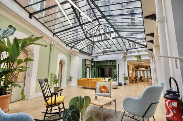 Bureaux à louer à PARIS 75010