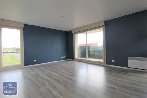 Appartement à louer 3 pièces 68.6m² Le Coudray (28630)